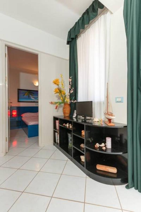 Holiday Aparthotel Santa Maria Dış mekan fotoğraf